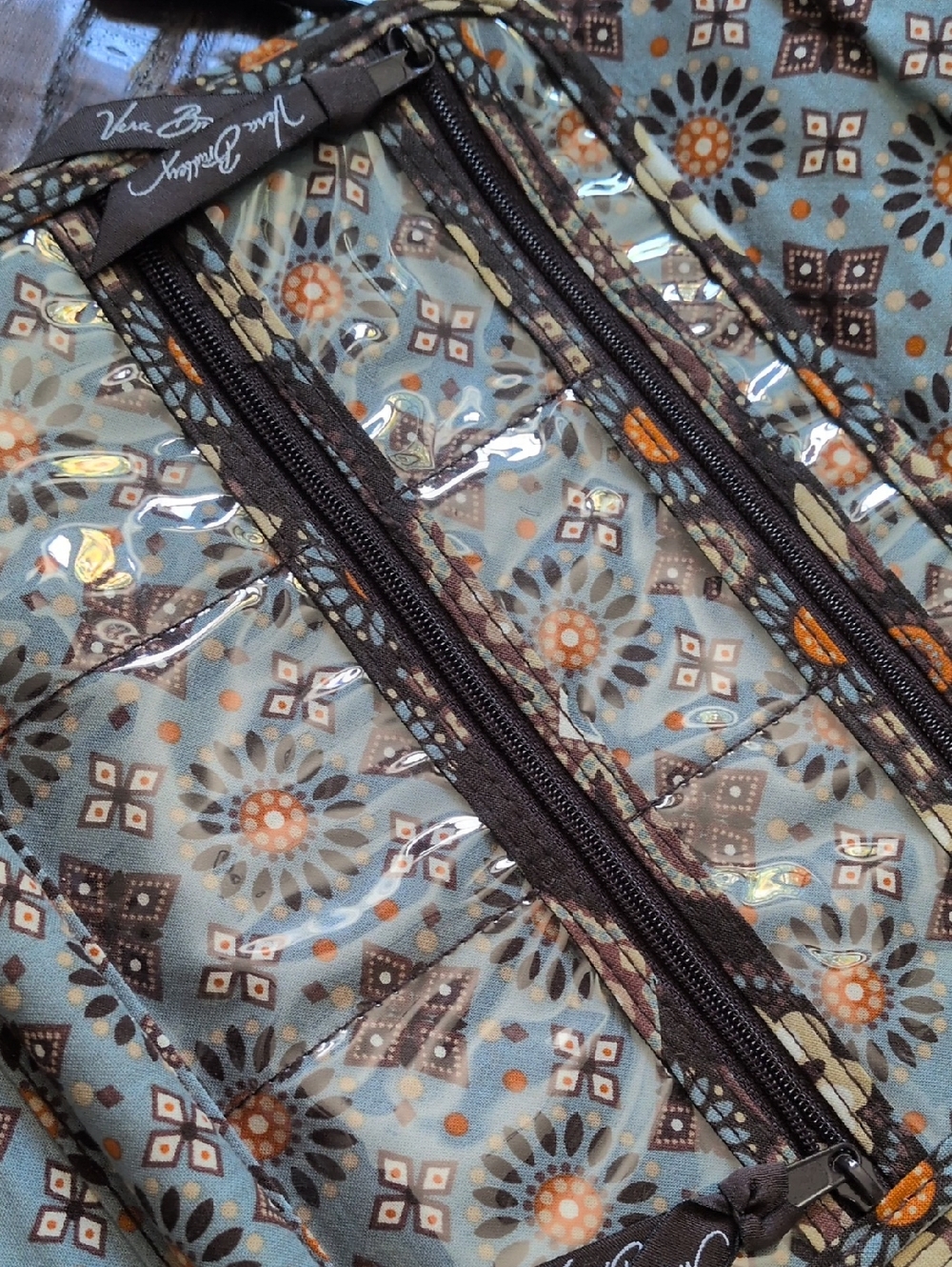 VERA BRADLEY I Quilted Canyon Floral Medallion Print Jewelry Travel Book Folio - Picture 9 of 14